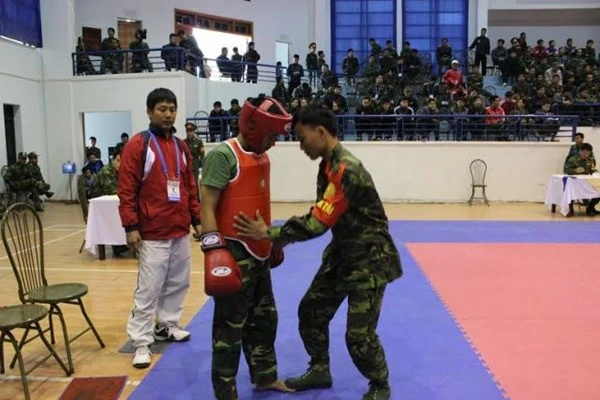 Hội thao võ chiến đấu tay không toàn quân 2014 ảnh 5