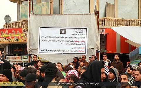 IS 'sáng tạo' các kiểu hành quyết man rợ khiến phương Tây khiếp sợ ảnh 5