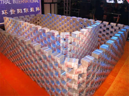 Nhận tiền thưởng Tết như thế này mới đã tay! ảnh 3