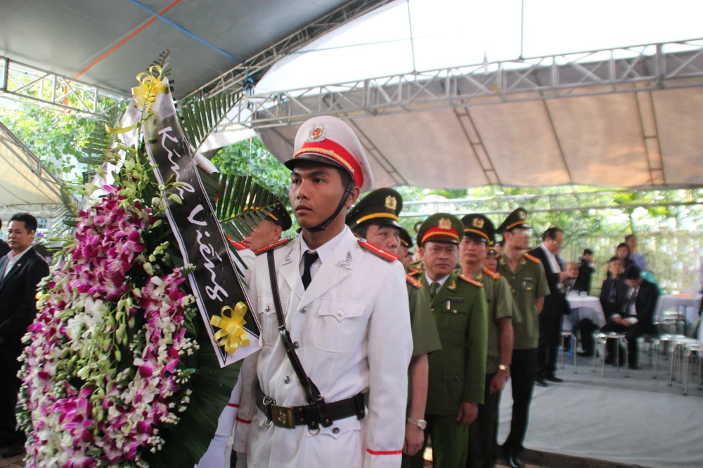 Vĩnh biệt Nguyễn Bá Thanh: Có ai biết trong đau thương lại có tự hào! ảnh 4