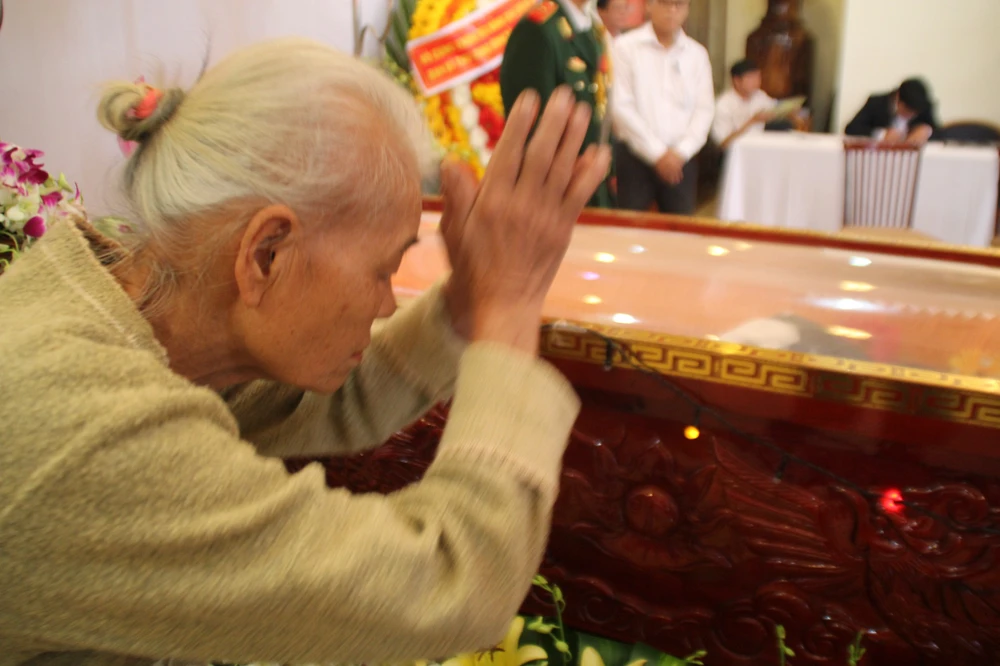 Vĩnh biệt Nguyễn Bá Thanh: Đà Nẵng chưa bao giờ đau buồn đến thế ảnh 6