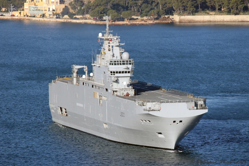 7 tàu sân bay lớn nhất 'siêu tinh vi' trên thế giới ảnh 7