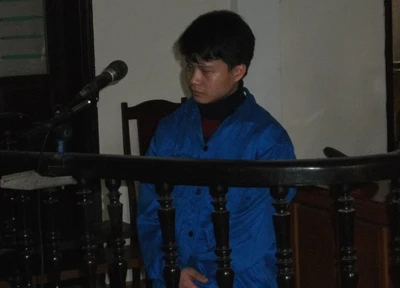 Nguyễn Thế Cường trong phiên tòa sơ thẩm ngày 2/2/2010.