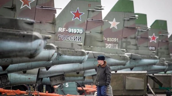 Nhìn gần cường kích Su-25SM Nga tập trận ở Viễn Đông ảnh 4