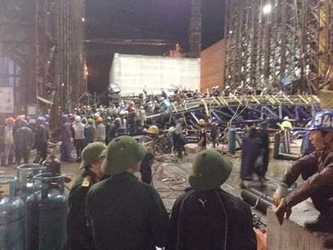 Sập giàn giáo ở Vũng Áng: Đã có 13 người chết, 27 người bị thương ảnh 6