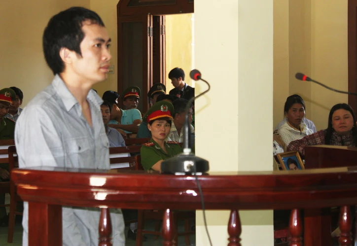 Vụ đánh chết nghi can: Cựu công an tố bị sửa lời khai ảnh 1