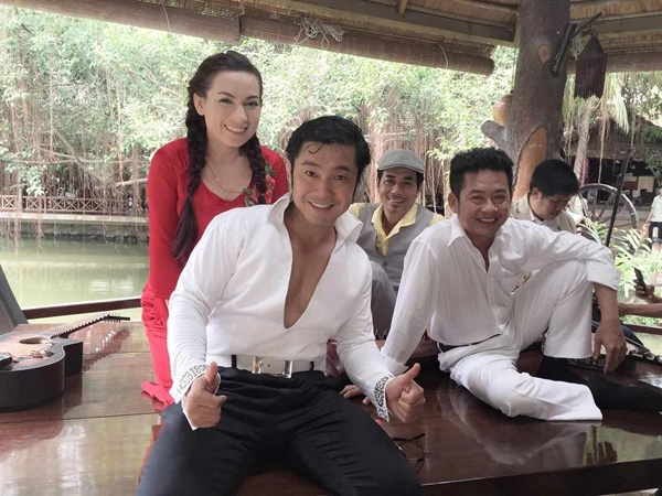 Lý Hùng giải đáp nghi ngờ về giới tính bản thân ảnh 4