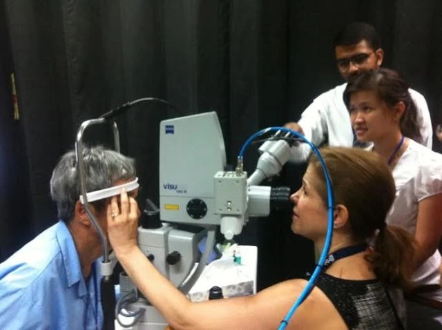 Bệnh viện bay Orbis đến Huế phẫu thuật cho bệnh nhân nghèo ảnh 2