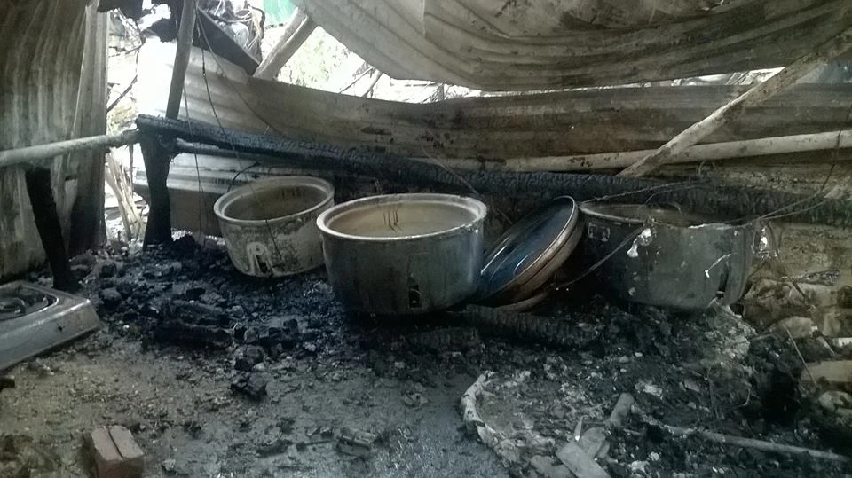 Cháy khủng khiếp trong đêm ở khu lán công nhân, 4.000 người tháo chạy ảnh 4