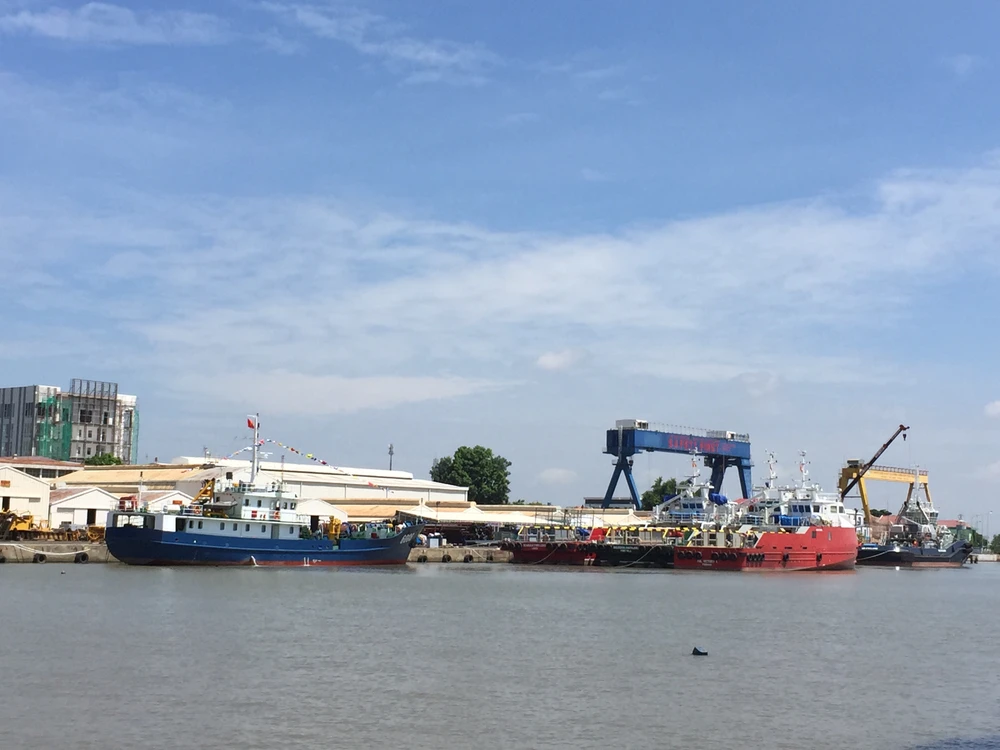 Bàn giao tàu trinh sát hiện đại cho Bộ Tư lệnh Cảnh sát biển ảnh 3