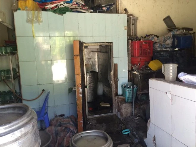 Nhân viên rót bia tử vong vì bị điện giật trong hầm lạnh ảnh 1