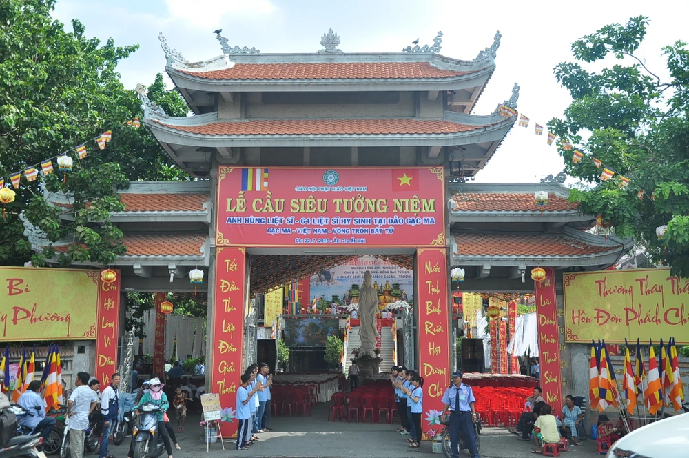 Tổ chức đại lễ cầu siêu 64 liệt sĩ hy sinh tại Gạc Ma ảnh 1