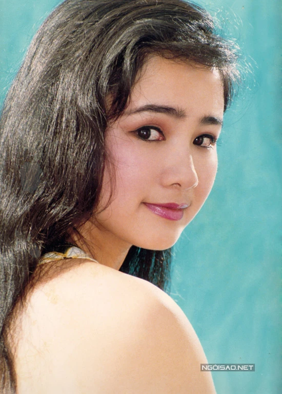 Khidòng phim thị trường thoái trào, Thu Hà trở về thủ đô, tiếp tục công tác tại Nhà hát kịch Hà Nội. Chị hoạt động nghệ thuật âm thầm, lặng lẽ, thỉnh thoảng tham gia đóng phim. Cách đây vài năm, Thu Hà tái ngộ khán giả truyền hình qua phim dài tập 'Đường đời' và vinh dự nhận giải 'Diễn viên xuất sắc'. Chị cũng đã được phong tặng danh hiệu nghệ sĩ ưu tú nhờ những đóng góp trong lĩnh vực kịch nói.