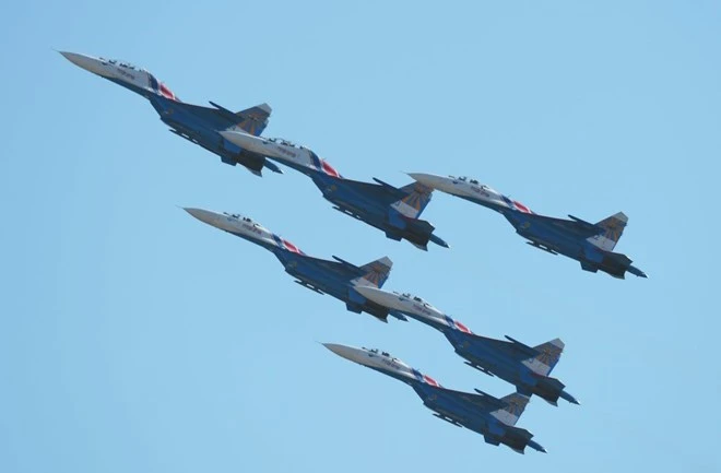 Mãn nhãn với buổi khai mạc triển lãm hàng không MAKS-2015 ảnh 15