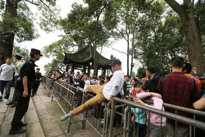 Những bức ảnh 'không giống ai' của du khách Trung Quốc ảnh 7