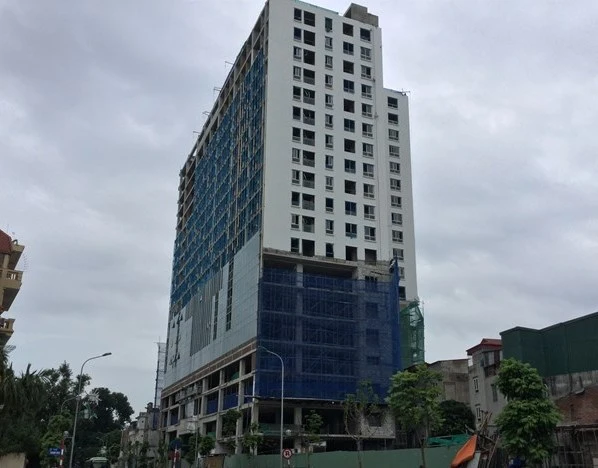 Bộ Xây dựng: Sai phạm ở cao ốc 8B Lê Trực là nghiêm trọng ảnh 1