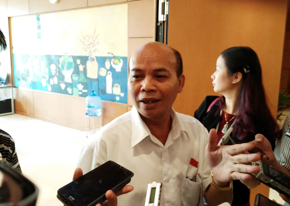 Chống tham nhũng: 75 tuổi vẫn bị tử hình ảnh 1