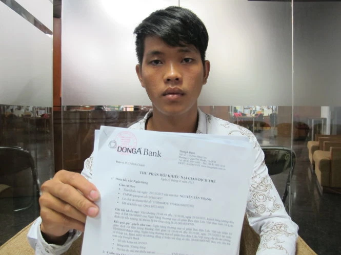 Anh Nguyễn Tấn Thạnh, chủ thẻ ATM của Ngân hàng (NH) Đông Á