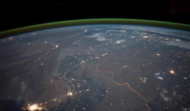 Những hình ảnh chứng minh Trái đất đẹp nhất hệ mặt trời ảnh 16