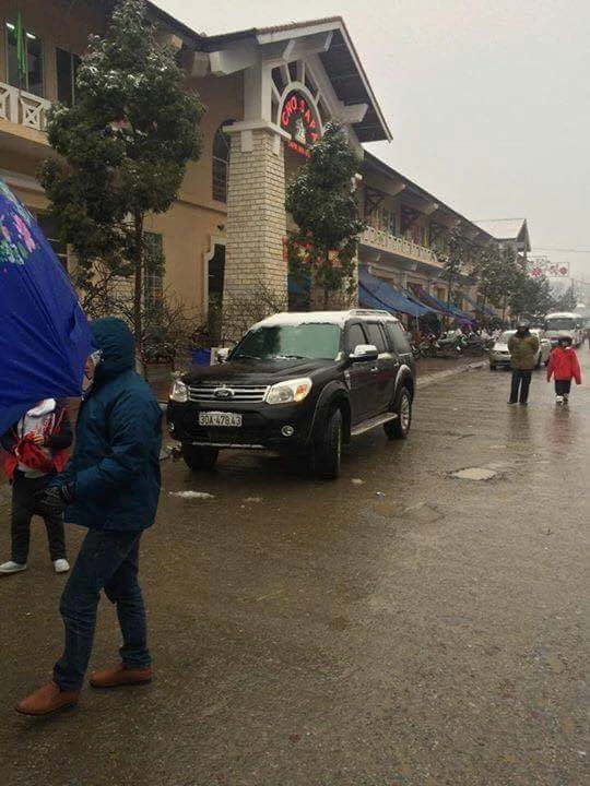 Nhiều nơi ở miền Bắc chìm trong băng tuyết lịch sử âm 6-8 độ C ảnh 7