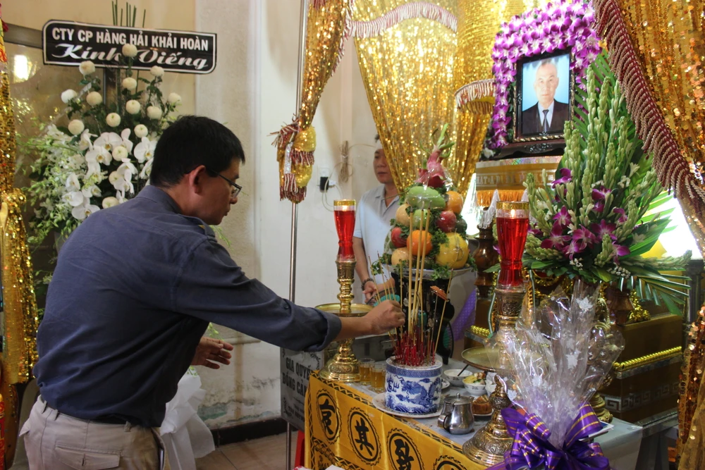 Giới nghiên cứu thương tiếc nhà sử học Tạ Chí Đại Trường ảnh 3 Giới nghiên cứu thương tiếc nhà sử học Tạ Chí Đại Trường ảnh 3