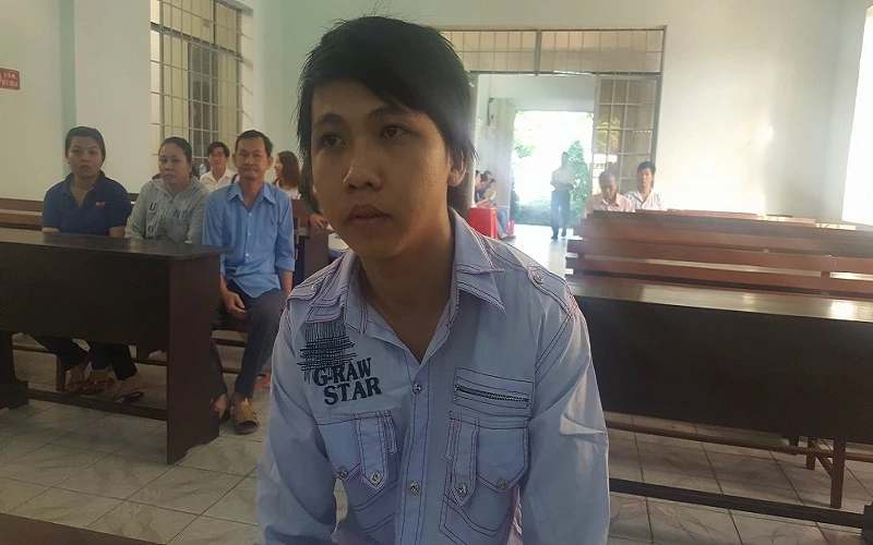 Mức án bất ngờ dành cho 'chủ mưu' vụ cướp giật bánh mì ảnh 5