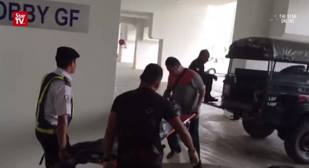 Người mẹ trẻ ôm con trai 3 tuổi nhảy từ tầng 32 để tự tử ảnh 1