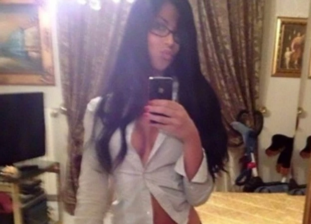 Cô gái kết liễu cuộc đời sau khi lộ clip nóng ảnh 1