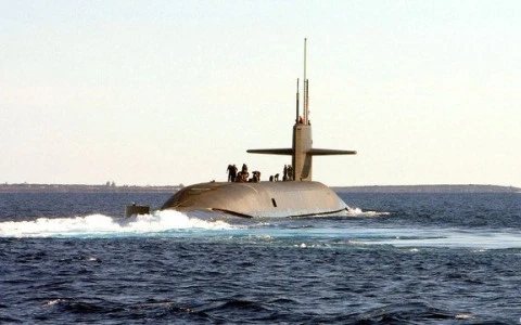 tau ngam my se "khac che" cua suc manh quan su cua nga, trung? hinh 0