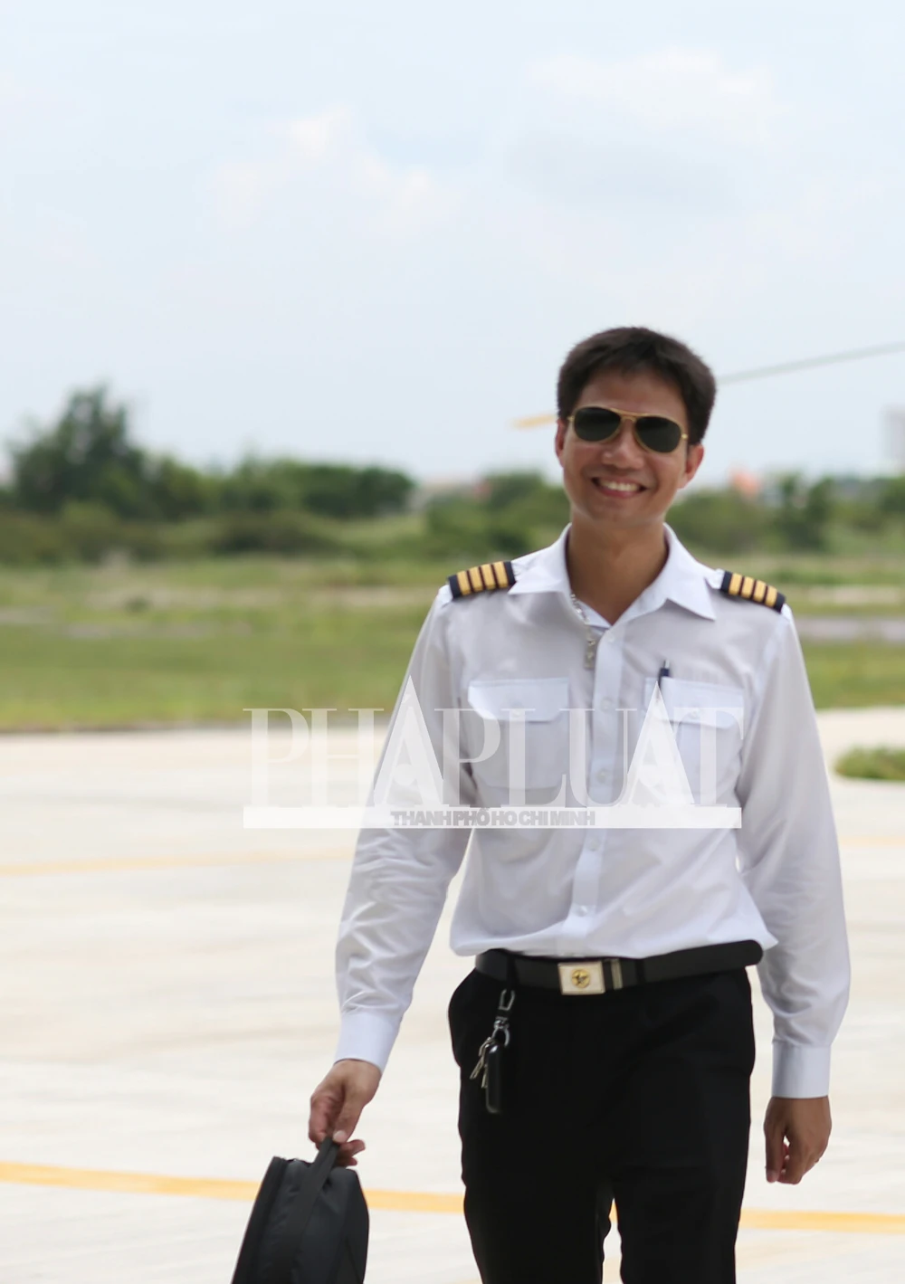 Đã xác định khu vực máy bay trực thăng rơi ở núi Dinh ảnh 4