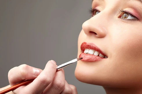 chong doi ly di vi nhin thay mat moc cua vo sau khi cuoi hinh 1