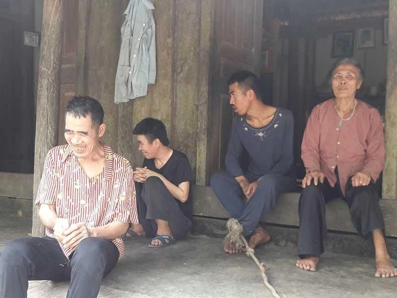 2 tin buồn làm lòng người quặn thắt ảnh 1