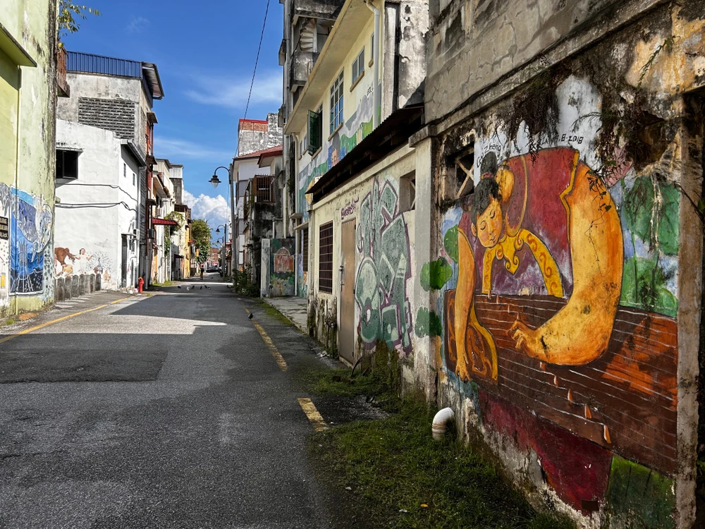 Một con phố vắng ở Ipoh, không thấy vẽ bậy. Ảnh: NGỌC TRÂN