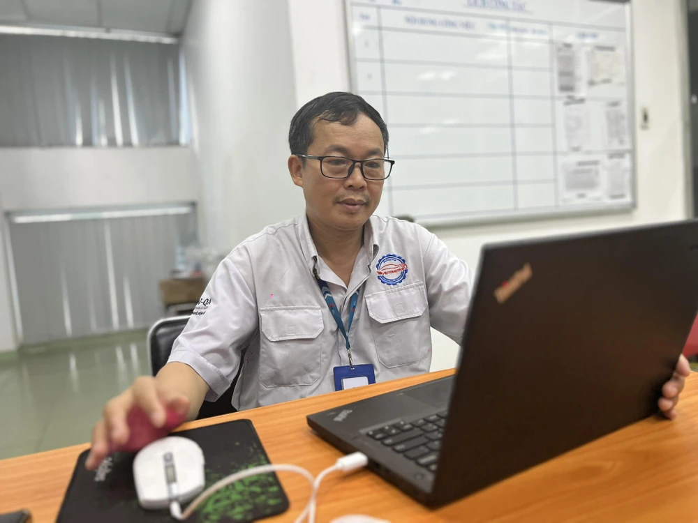 PGS.TS Đinh Công Hướng vừa có đơn xin rút khỏi Hội đồng ngành Toán, Quỹ Phát triển khoa học và công nghệ quốc gia (NAFOSTED) sau khi có người viết đơn phản ánh ông vi phạm liêm chính khoa học. Ảnh: HN