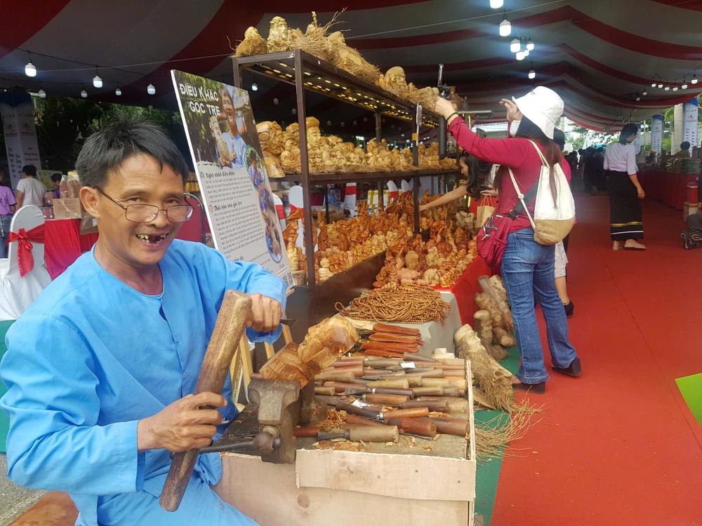 le hoi quang nam.jpg