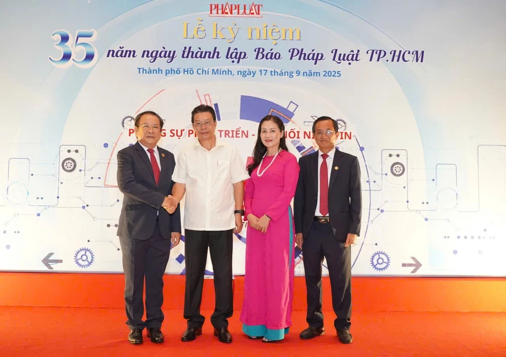 phap luat tphcm 3.jpg