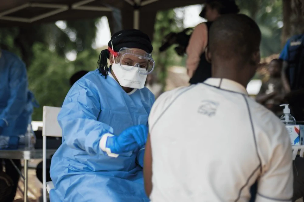 ebola.jpeg