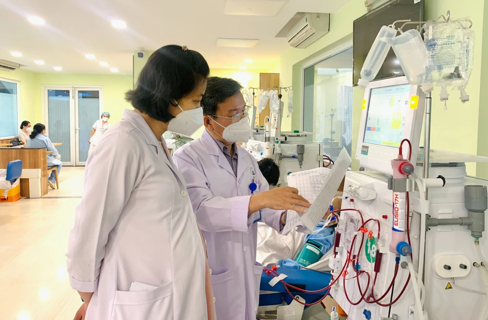 tăng phụ cấp trực của nhân viên y tế