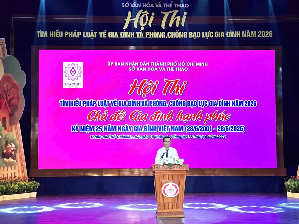 tp-hcm-lan-toa-thong-diep-xay-dung-gia-dinh-hanh-phuc-tu-hoi-thi-tim-hieu-phap-luat-.jpg