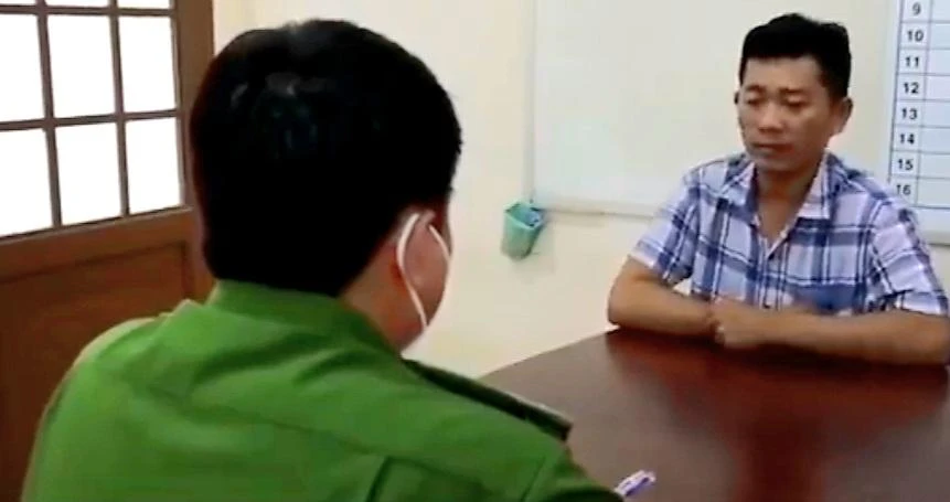 Phạm Thế Hùng cầm đầu nhóm đánh bạc, bắt giữ con bạc để cưỡng đoạt tài sản Ảnh CA Phạm Thế Hùng cầm đầu nhóm đánh bạc, bắt giữ con bạc để cưỡng đoạt tài sản Ảnh CA