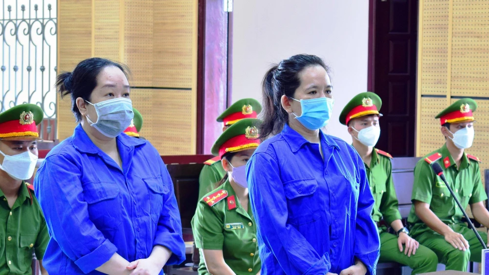 Hai phụ nữ nhận án tử hình vì vận chuyển ma túy thuê. Ảnh CTV