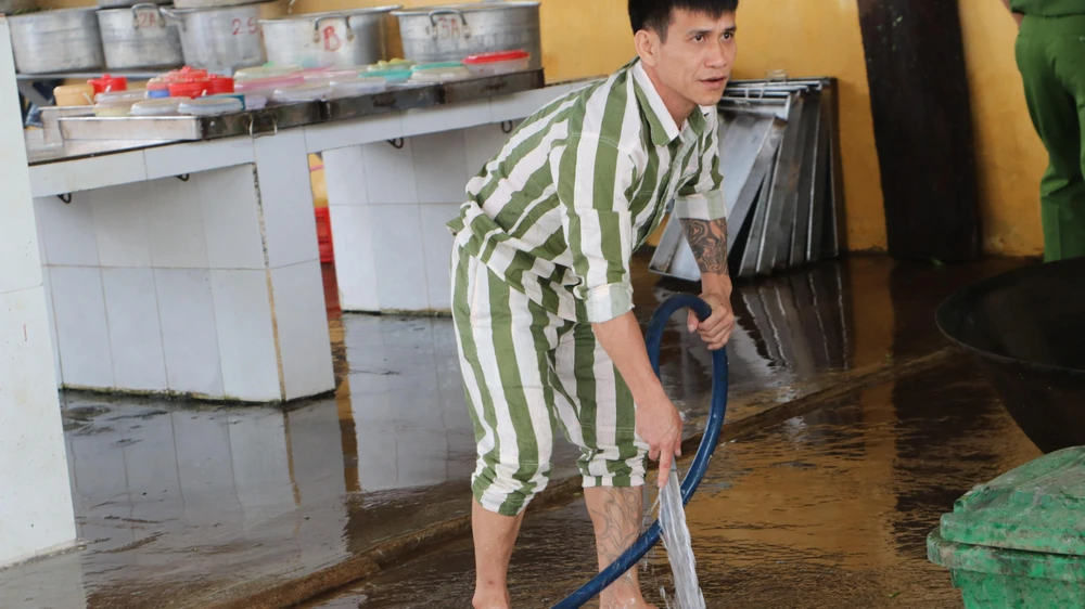 Phải phục thiện ngay trong những ngày cải tạo, ngay trong trại giam chứ không chờ đến khi tự do. Ảnh: VÕ TÙNG