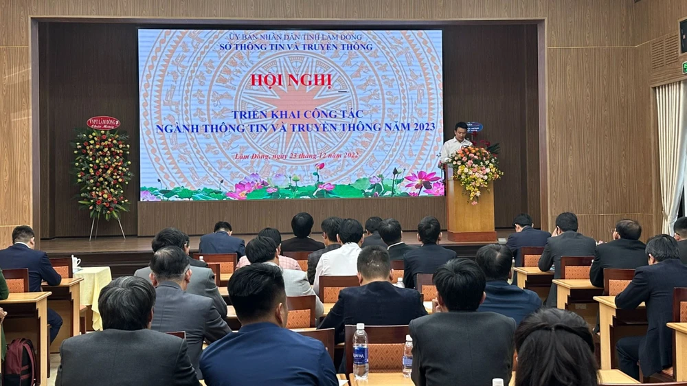 Hội nghị Triển khai công tác ngành Thông tin và truyền thông tỉnh Lâm Đồng. Ảnh: VÕ TÙNG Hội nghị Triển khai công tác ngành Thông tin và truyền thông tỉnh Lâm Đồng. Ảnh: VÕ TÙNG