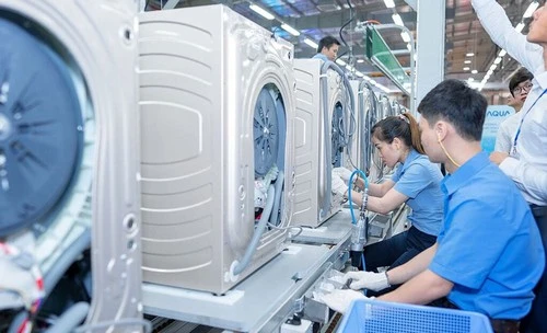 Chăm sóc đến tận 'chân hàng rào' để mời gọi nhà đầu tư ngoại ảnh 1