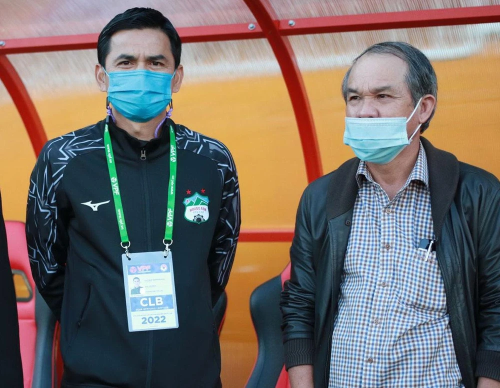 Kiatisak và bầu Đức, những người không giấu tham vọng cùng HA Gia Lai tại AFC Champions League. Ảnh: ANH HỮU