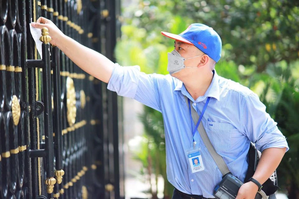 Công ty CP Cấp nước Thủ Đức đã ra nhiều giải pháp để giảm tỉ lệ khách hàng không sử dụng nước sạch. Ảnh: TN