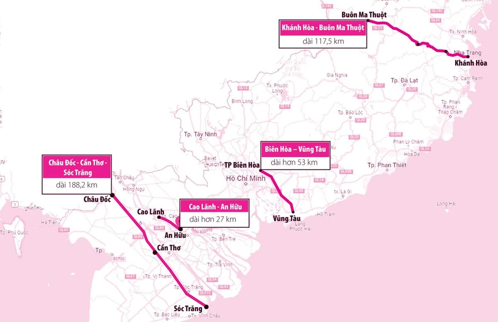 Bốn tuyến cao tốc phía Nam vừa được Bộ trưởng Bộ GTVT Nguyễn Văn Thể thừa ủy quyền Chính phủ ký tờ trình gửi Quốc hội báo cáo nghiên cứu tiền khả thi. Đồ họa: THY LAN - HỒ TRANG