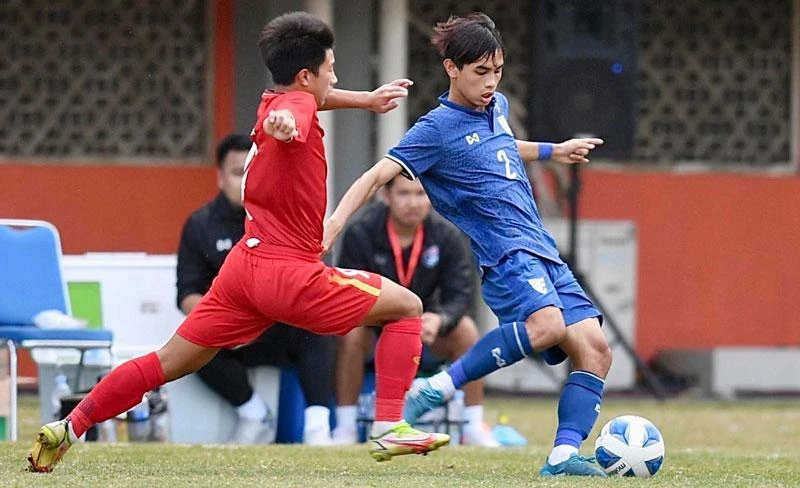 Gần đây nhất là U-16 Thái Lan thua U-16 Việt Nam ở bán kết. Ảnh: VFF