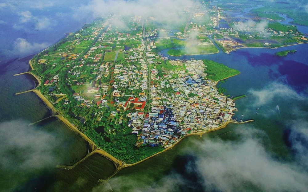 Đối với khu vực TP.HCM, phía nam là vùng biển Cần Giờ nên nếu có nguy cơ xảy ra sóng thần ở khu vực này thì biên độ cũng rất nhỏ. Ảnh: HOÀNG GIANG Đối với khu vực TP.HCM, phía nam là vùng biển Cần Giờ nên nếu có nguy cơ xảy ra sóng thần ở khu vực này thì biên độ cũng rất nhỏ. Ảnh: HOÀNG GIANG