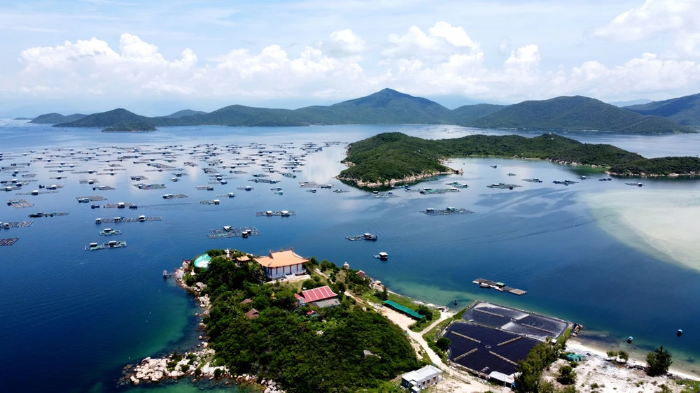 Khu vực Bắc Vân Phong sẽ hình thành các khu nghỉ dưỡng cao cấp. Ảnh: TN